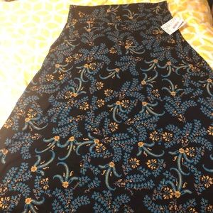 Brand new with tags 2x LuLaRoe maxi skirt